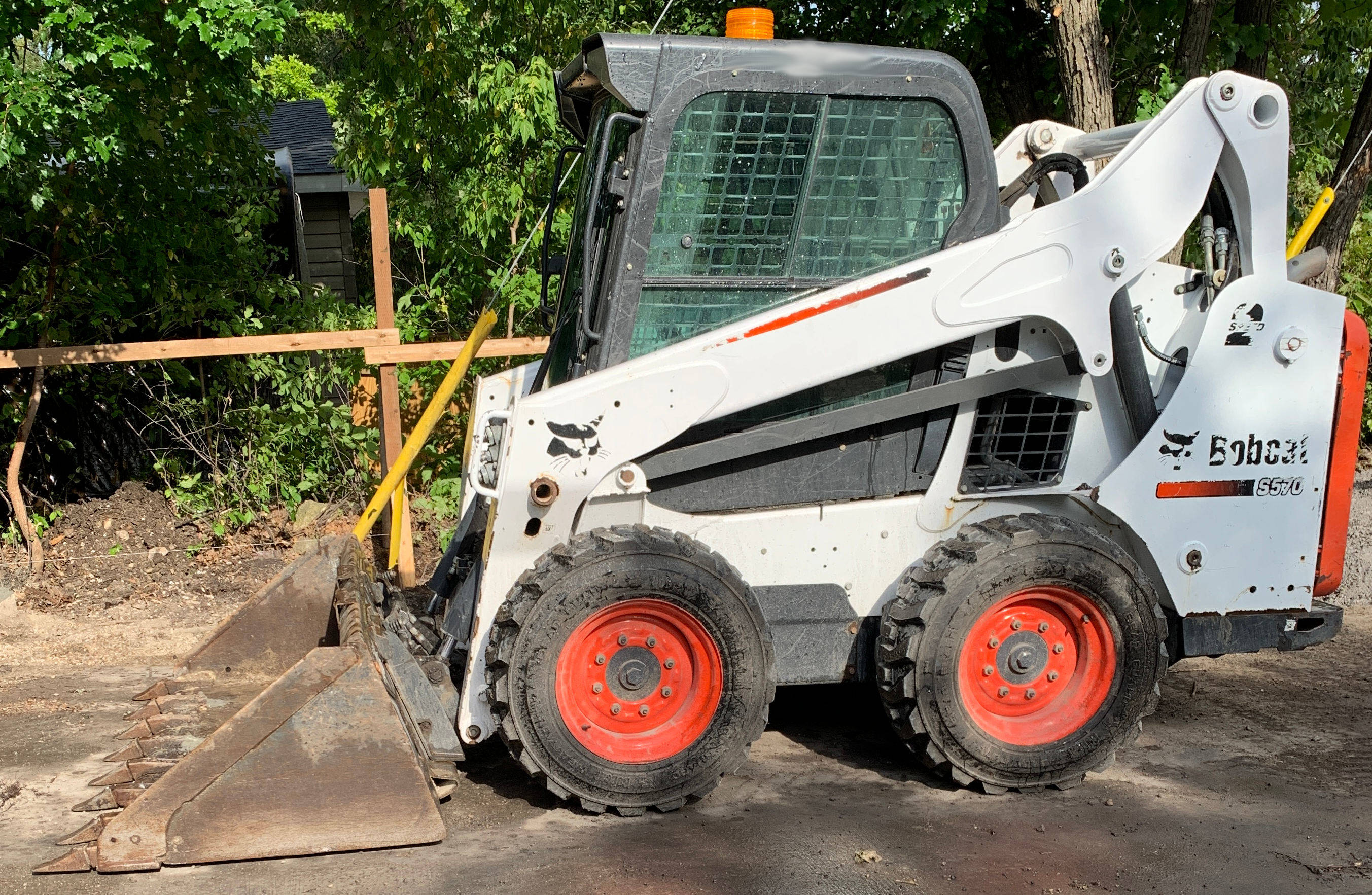 Bobcat Skid Steer